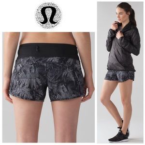 Lululemon Sz 4 Run Times Short *4" Kindred Spirit Multi/Black